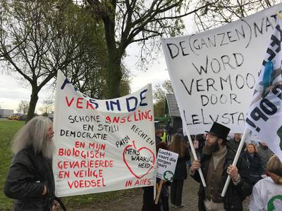 Bijna 1500 mensen op 'open dag' Lelystad Airport