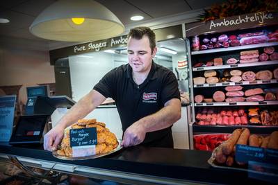 (Bijna) allemaal winnaars in het verdoofde dorp van Doutzen