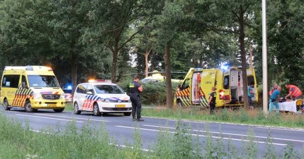 Politie houdt jongen aan om ongeluk met wielrenster, slachtoffer nog in levensgevaar.