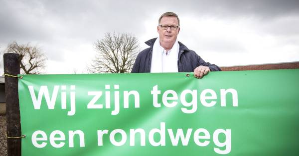 Anti-rondwegactie in Weerselo moet Fons Maathuis (D66) naar pluche leiden