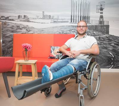 De wereldreis van Dominique eindigde in een rolstoel