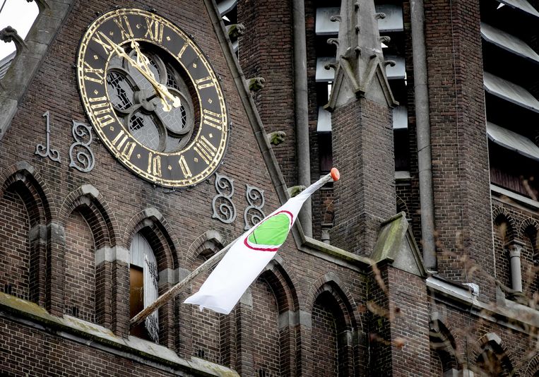 Duizenden hulpmiddelen ingeleverd, foto raden vanuit de politieheli en ander goed coronanieuws - Tro