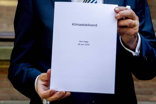 Presentatie van het Klimaatakkoord, een groot pakket maatregelen om de komende decennia de uitstoot van broeikasgassen terug te dringen.