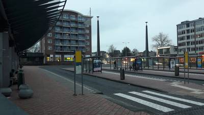 Hitte zit vergroening busstation Wageningen in de weg