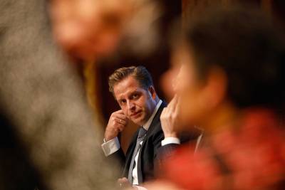 Minister wil pleegkind tot 21e bij pleeggezin