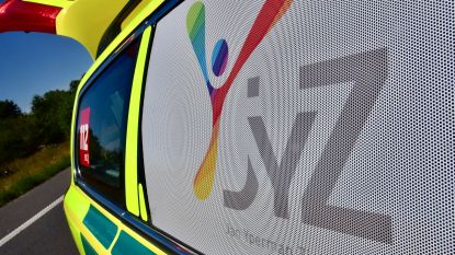 Automobilist krijgt beroerte op snelweg, passagiers brengen auto tot stilstand