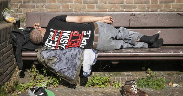 Ook in het welvarende Nederland zullen er daklozen blijven - De Stentor