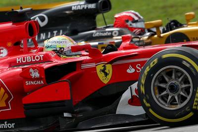 Versnellingsbak in orde, geen gridstraf voor Vettel