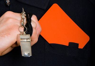 Arnhemse club royeert voetballer na schop op hoofd, vernieling en belediging