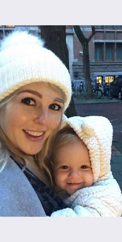 Baby Chantal Janzen plundert koelkast en Fred laat zich kussen