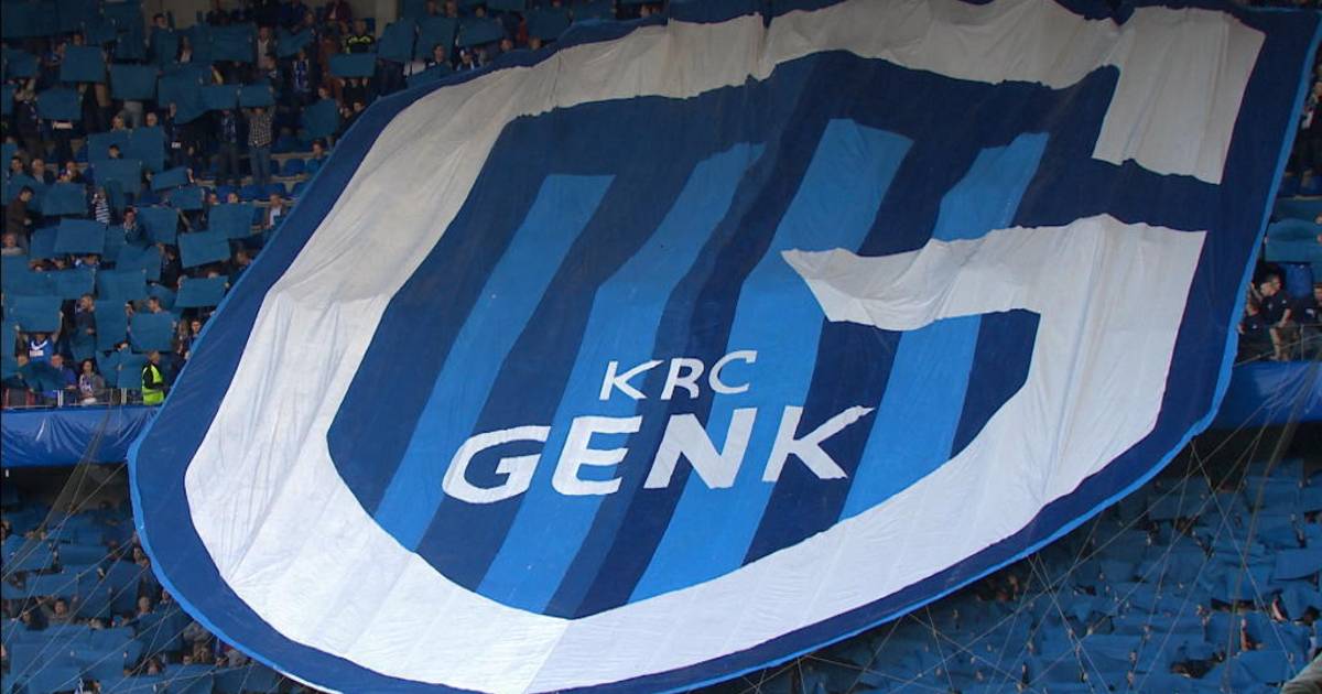 Genkse fans onthullen nieuw logo met tifo | Racing Genk ...