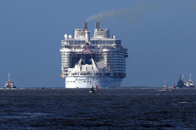 VIDEO Grootste cruiseschip ter wereld klaar