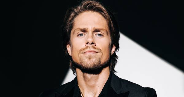 Andre Hazes Voor Het Eerst In Al Die Jaren Durf Ik Te Zeggen Dat Die Kleine Echt Een Andere Opvoeding Krijgt Dan Ik Show Destentor Nl