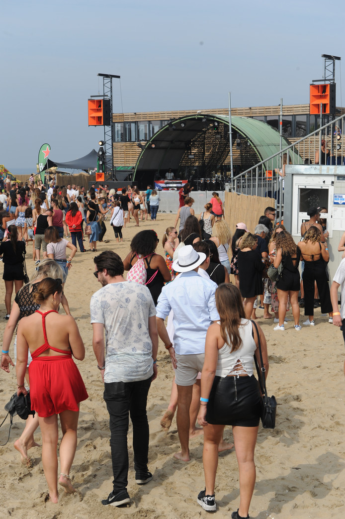 Beach Stadium Reggaeton Zelf Verantwoordelijk Den Haag