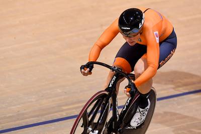 Kirsten Wild grijpt goud op scratch in Minsk