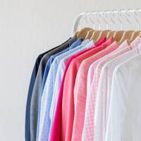Dankzij déze truc glijdt je kleding nooit meer van de hanger