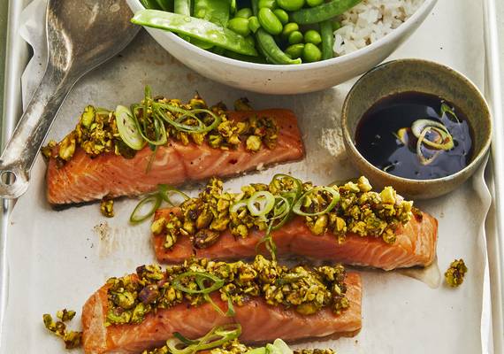 Zalm met pistachedakje uit de oven