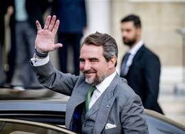 Prins Nikolaos is weer verliefd en de Grieken smullen van deze lovestory