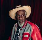 Robert Finley, de timmerman die dankzij zijn soulstem de wereld rondreist: “God bestaat, kijk maar naar mij”