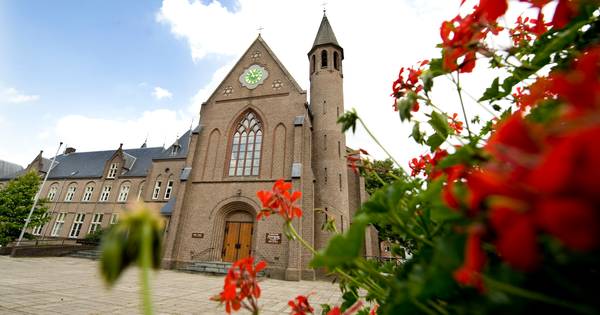 Karmelietenklooster Zenderen zet zondag deuren open