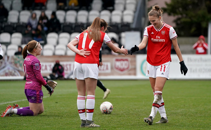 Miedema: Topvoetballer moet uit kast komen voor acceptatie ...