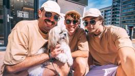 Aaron Blommaert helpt de mannen van FC Prankers