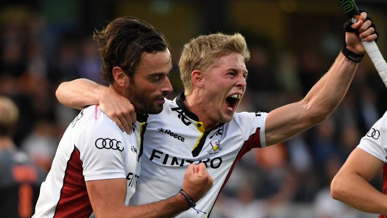 Red Lions vernederen Oranje (5-0) en stormen naar halve ...