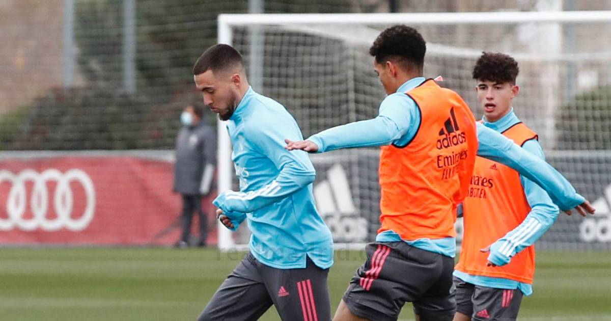 't Gaat almaar beter met Eden Hazard: zit hij zondag al in ...