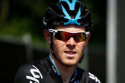 Sky-renner Rowe breekt been bij vrijgezellenfeest van broer