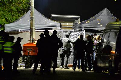 Politie valt clubhuizen Satudarah binnen