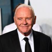 Meer dan zestig jaar geleden geschreven, nu uitgebracht als single: acteur Anthony Hopkins componeert op zijn 88ste eerste album