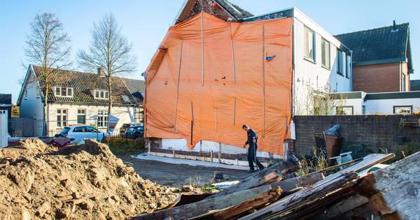 Buren 'brandpand' Teteringen krijgen nieuwe muur