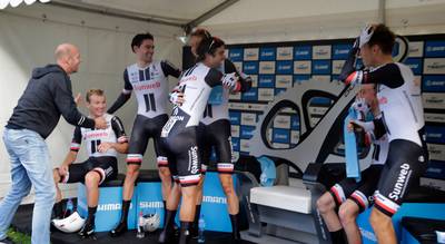 Trainer Helmantel vertrekt bij ploeg Dumoulin