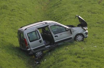 Dode en zwaargewonde bij ernstig ongeluk op A15 bij Echteld