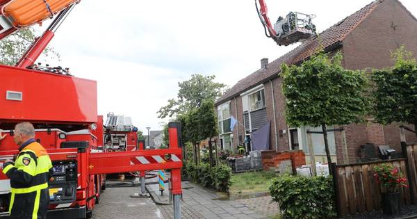 Brand door blikseminslag in woning in Wijk en Aalburg - BN DeStem