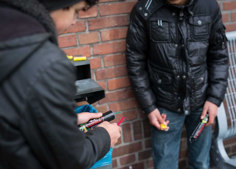Tot Nu Toe 11 Slachtoffers Door Vuurwerk De Volkskrant