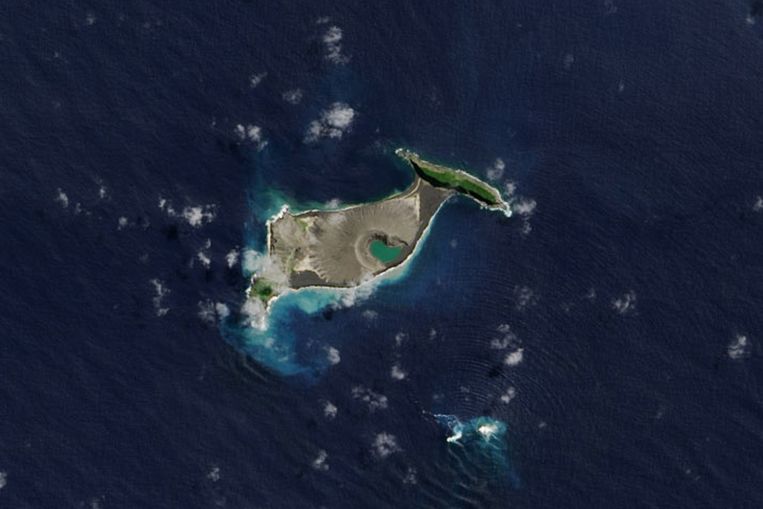 Een satellietbeeld van ‘Hunga Tonga’.