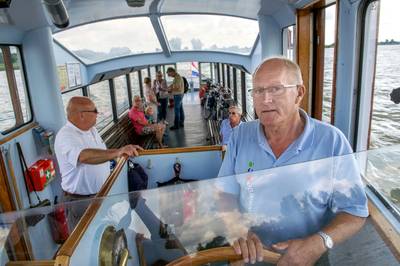 Fiets- en voetveertjes goed voor 130.000 recreanten op en rond Waal, Maas, Rijn en Lek