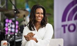 Michelle Obama geeft hypnotiserende speech. Zo word je zo innemend als zij, zelfs als introvert