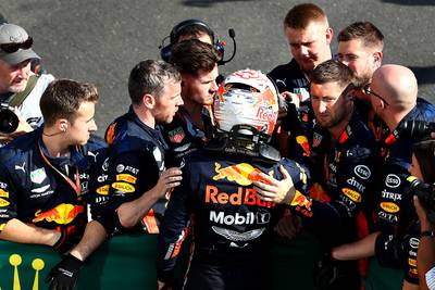 Geen teleurstelling bij Verstappen: ‘Mercedes blijft het dominante team’