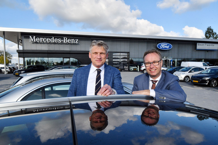 Baan Twente showt nieuwbouw en e-modellen Mercedes en Ford ...