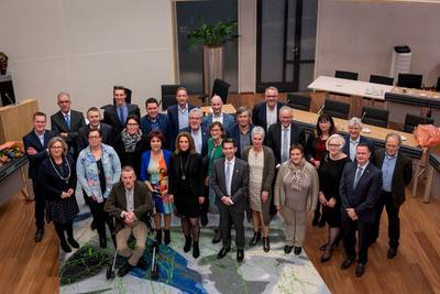 Raadsleden Hof van Twente vergaderen niet