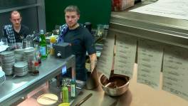 Openingsavond in Genk: "Ik ga uit mijn krammen schieten"