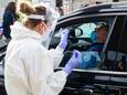 Ingebruikname van de coronasneltest in het Coviddorp te Antwerpen. (09/11/2020)