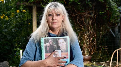Afrikaanse oplichters viseren ouders van vermiste kinderen: “10.000 euro of ze zouden Kevin onthoofden”