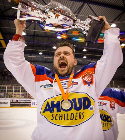 Nijmeegse ijshockeyformatie Ahoud Devils is landskampioen