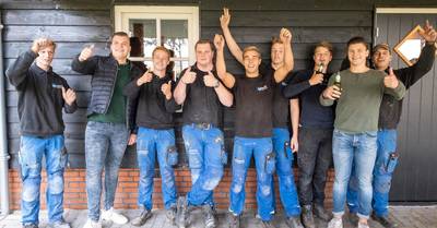 Bouwbedrijf vol vrijgezellen begint ‘Bouw zoekt vrouw’