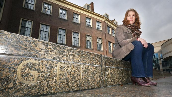 Agent Moet Zich Bewuster Worden Van Discriminatie Den Haag