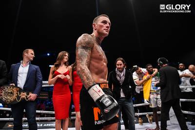 Coach Sjef Weber vol onbegrip na nederlaag Nieky Holzken