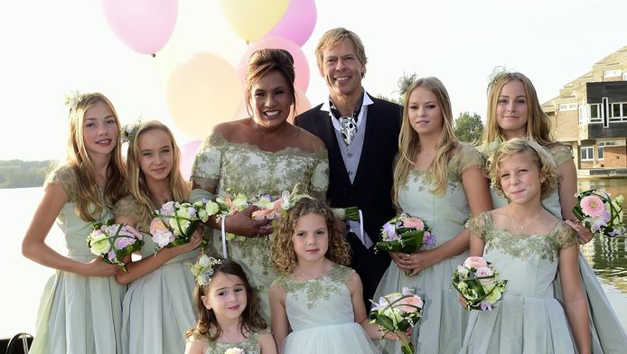 Patty Brard Getrouwd In Groene Kanten Japon Show Ad Nl